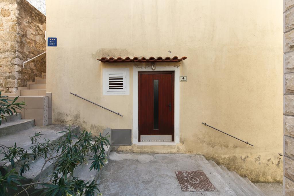 Apartment Dubica Hvar Town Exterior foto
